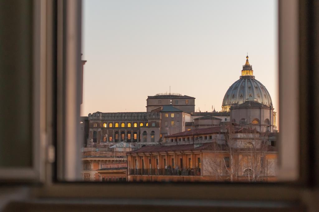 St.Peter'S Mirror - Romantic View Luaran gambar